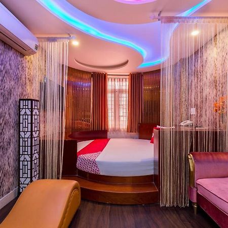 Sach Hotel Хошимин Экстерьер фото